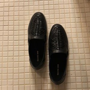 Gianni Bini Slip on leather sneakers